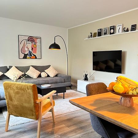 Modernes Designer-Apartment Fuer 7 Gaeste - 80Qm In Zentraler Lage, Self-Check-In 卡尔斯鲁厄 外观 照片
