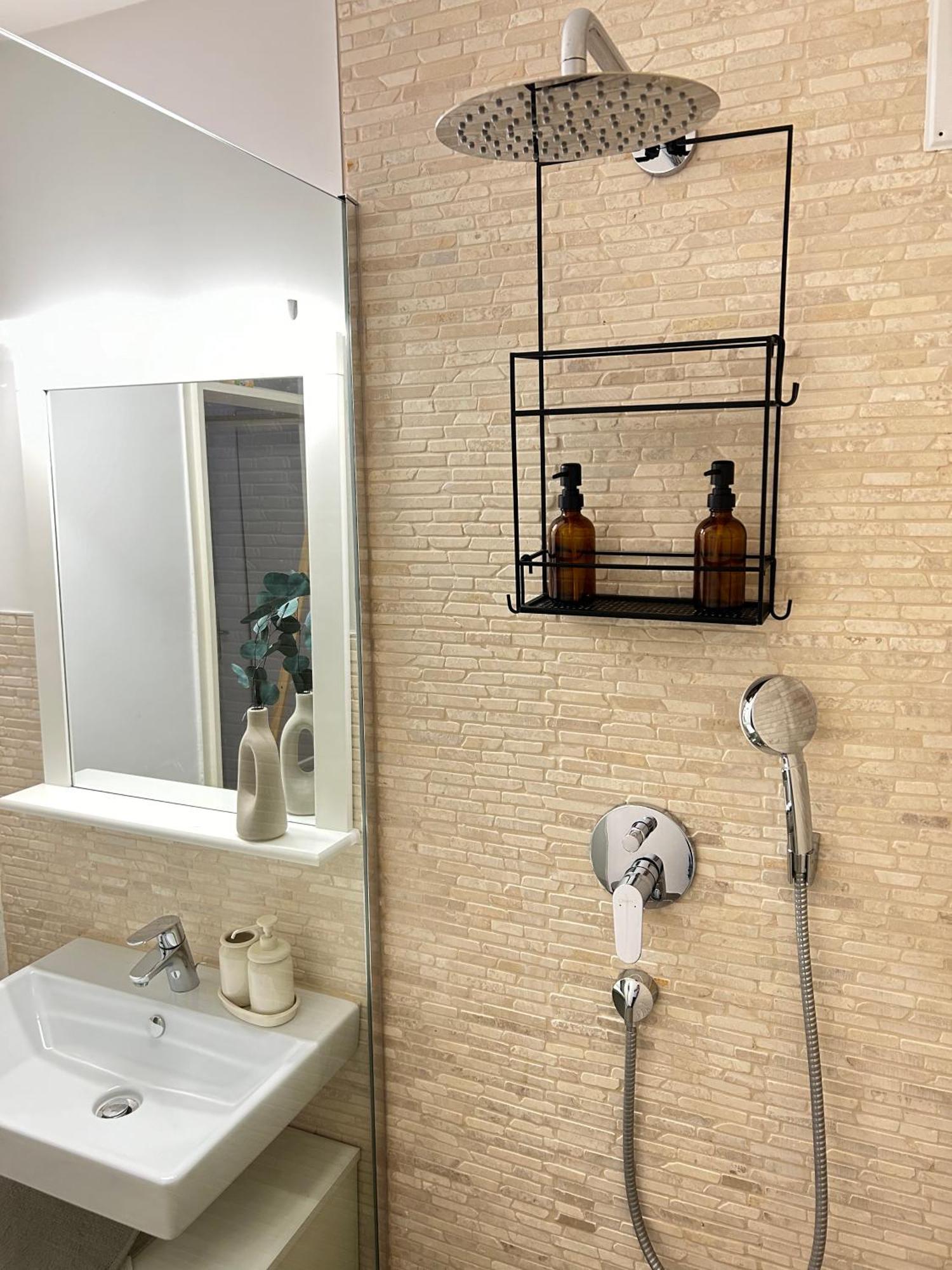 Modernes Designer-Apartment Fuer 7 Gaeste - 80Qm In Zentraler Lage, Self-Check-In 卡尔斯鲁厄 外观 照片