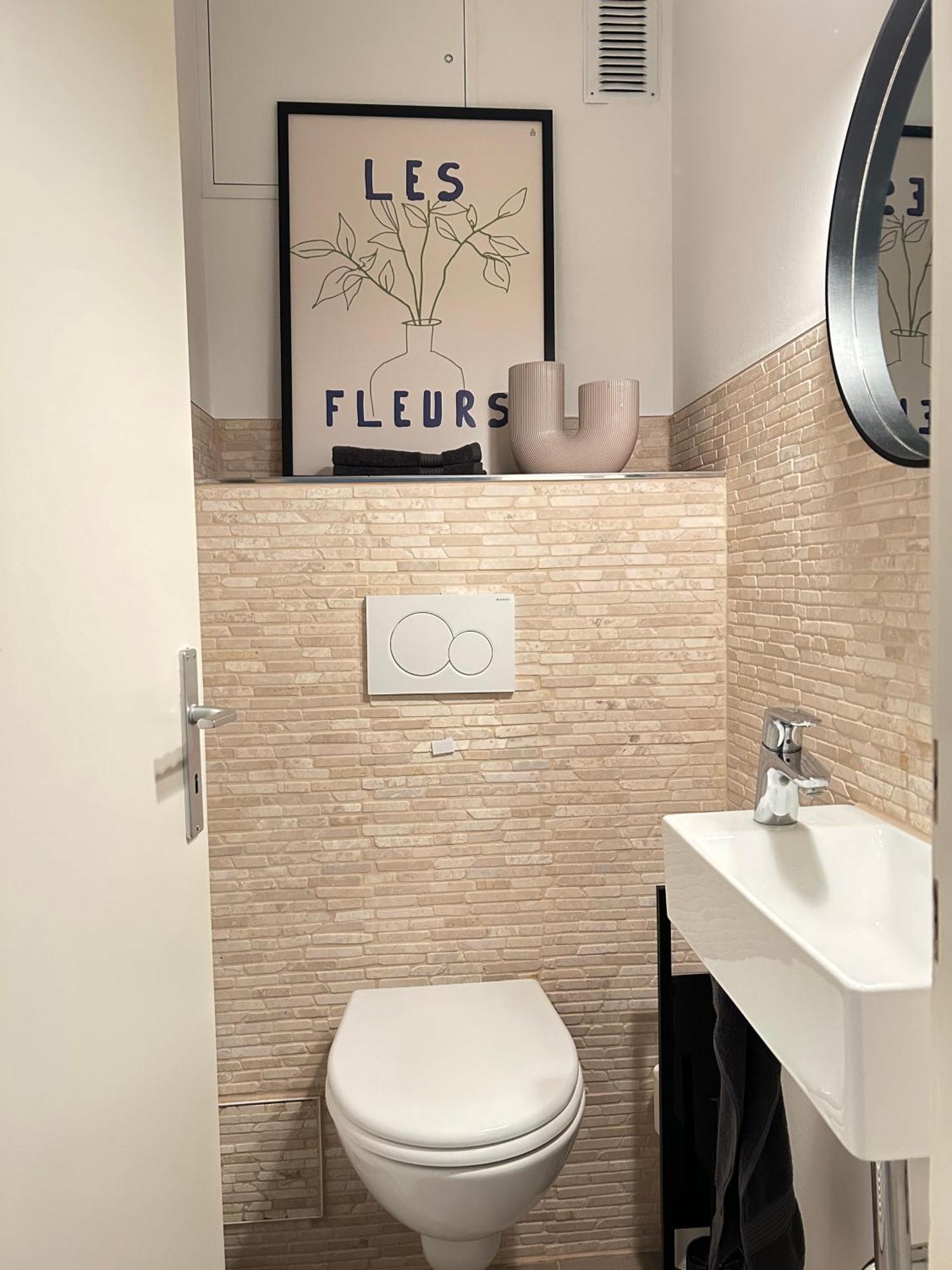 Modernes Designer-Apartment Fuer 7 Gaeste - 80Qm In Zentraler Lage, Self-Check-In 卡尔斯鲁厄 外观 照片