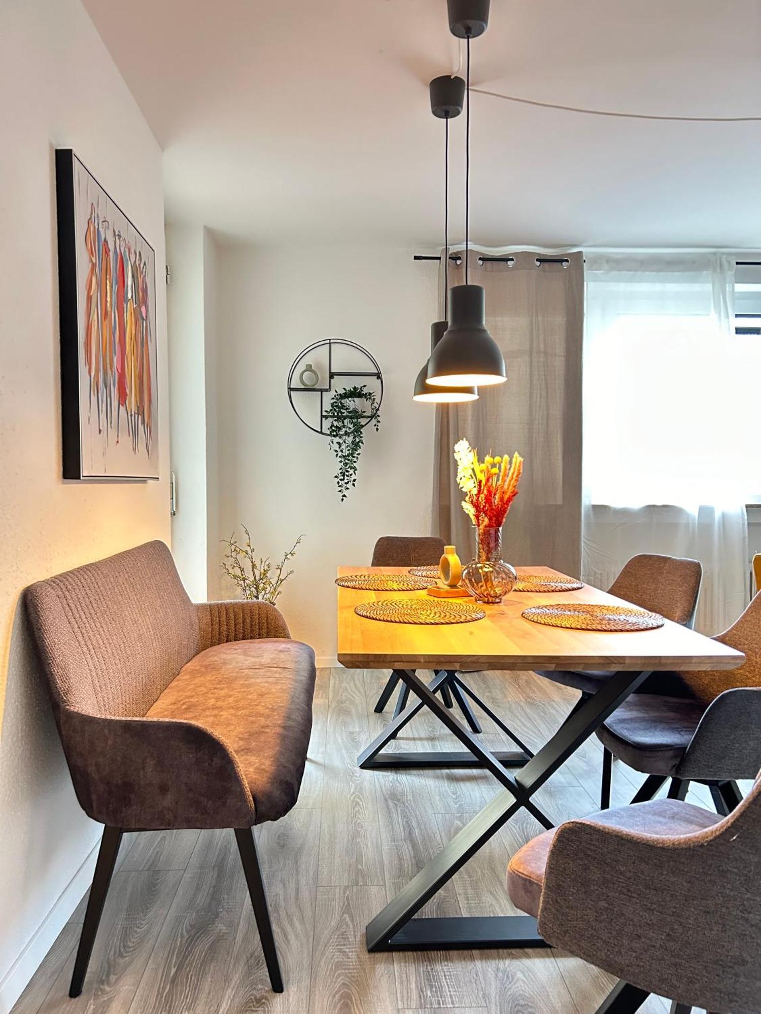Modernes Designer-Apartment Fuer 7 Gaeste - 80Qm In Zentraler Lage, Self-Check-In 卡尔斯鲁厄 外观 照片